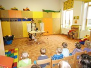 Radujme se, veselme se - divadlo ve školce